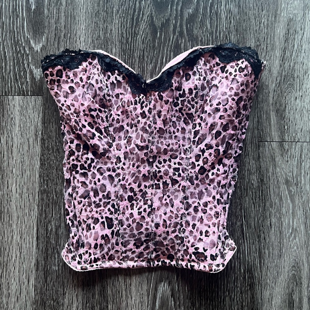 PINK/BLACK LACE LEOPARD/CHEETAH PRINT CORSET